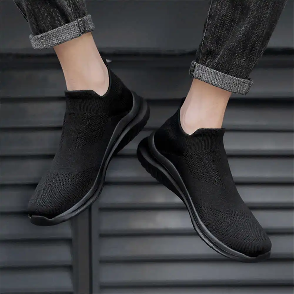 Travel Accessories As Gifts - Sepatu olahraga pria, krem lembut baru
