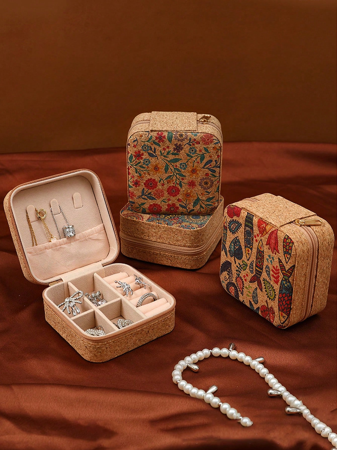 Kotak Perhiasan Vintage Motif  - Travel Accessories Jewelry ulasan dan harga